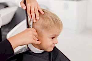 детская стрижка волос