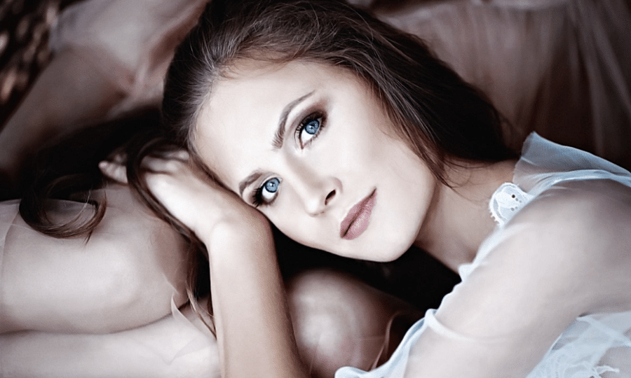 Стрижка горячими ножницами в Алматые Стрижка горячими ножницами в Алматы на Западном